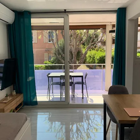 Chaleureux Studio, 200M De La Plage, Parking, Wifi Roquebrune-Cap-Martin Exterior foto